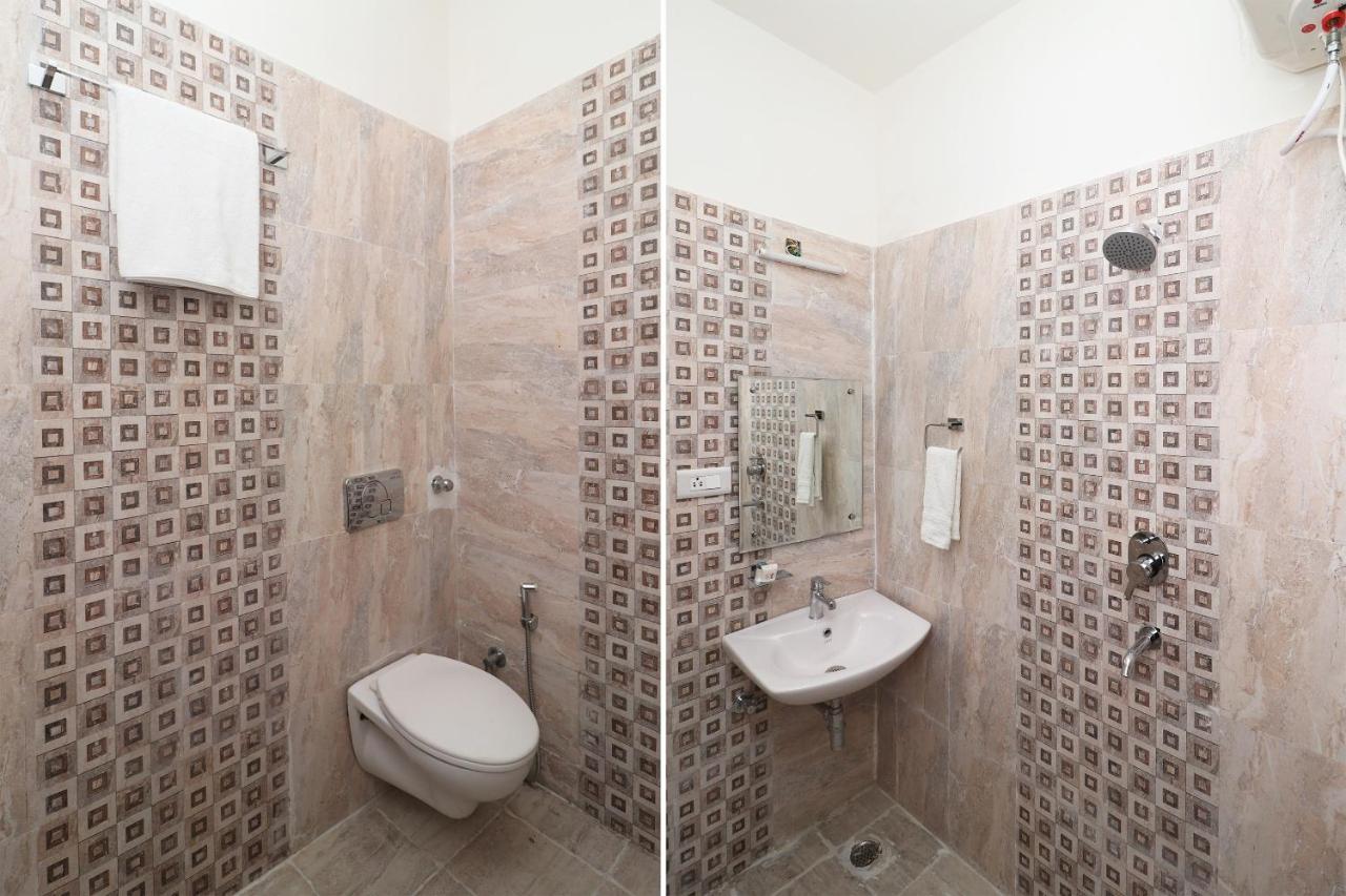 בארילי Oyo 13406 Hotel Golden Leaf מראה חיצוני תמונה